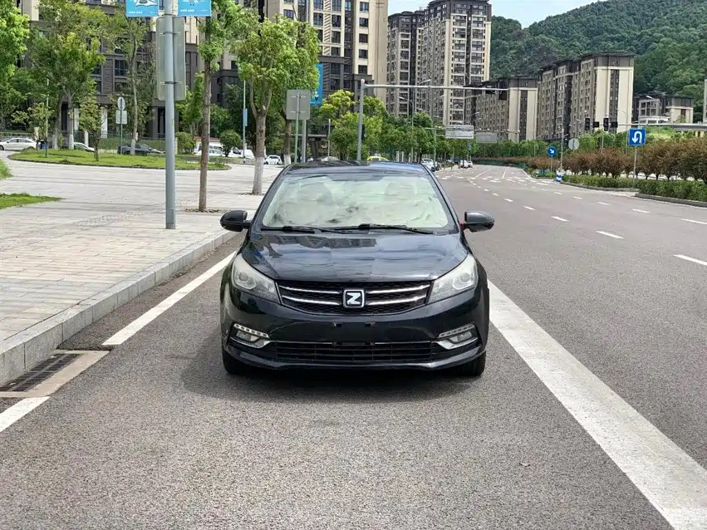 ZOTYE Z500 2015
