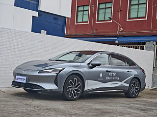 BAO JUN OTHER 2025 YEAR E-POWER 600KM DELUXE EDITION 2025