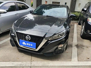 NISSAN TEANA 2020