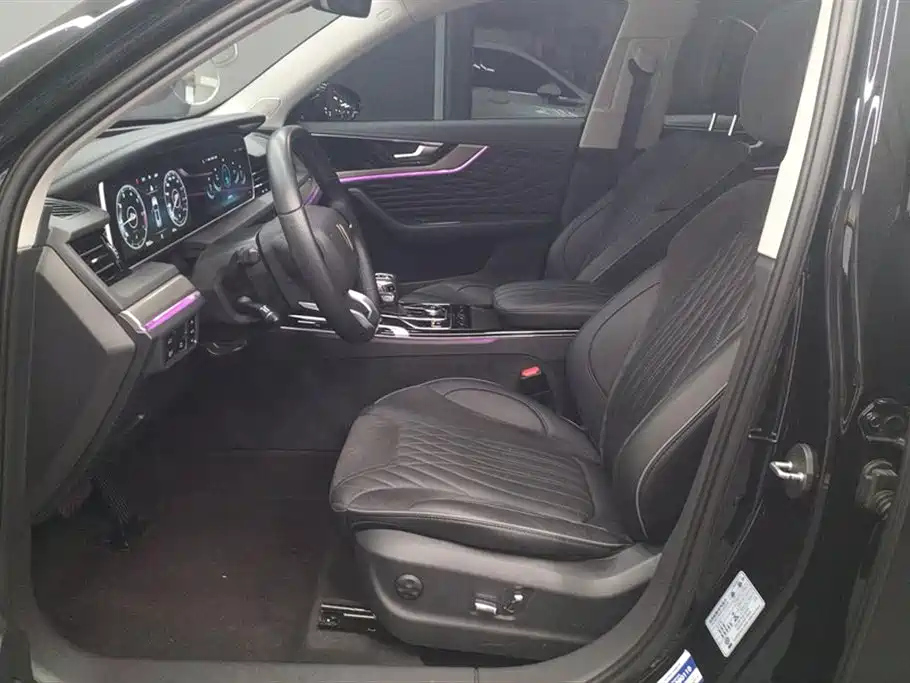 HONGQI HS5 2022