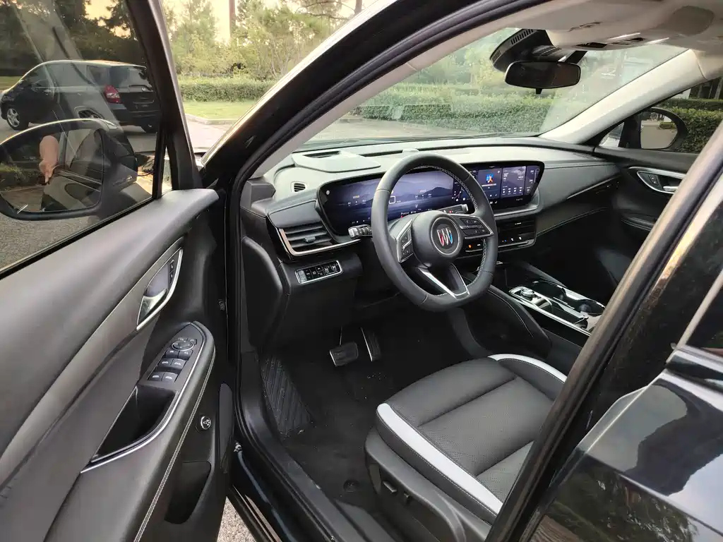 BUICK ENVISION S 2024