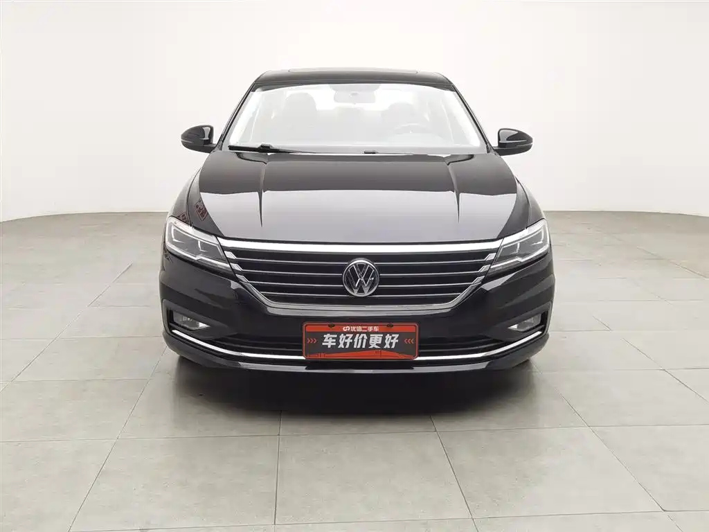 VOLKSWAGEN LAVIDA 2020