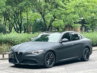 Заказать ALFAROMEO GIULIA