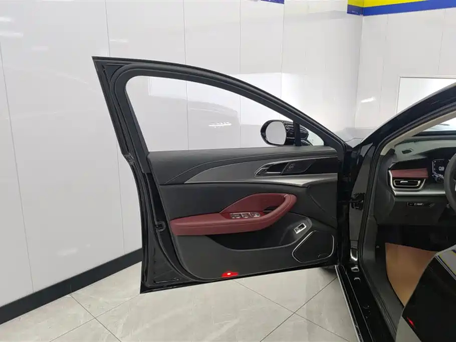HONGQI H5 2024