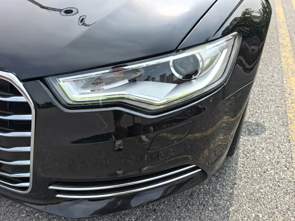 AUDI A6L 2015