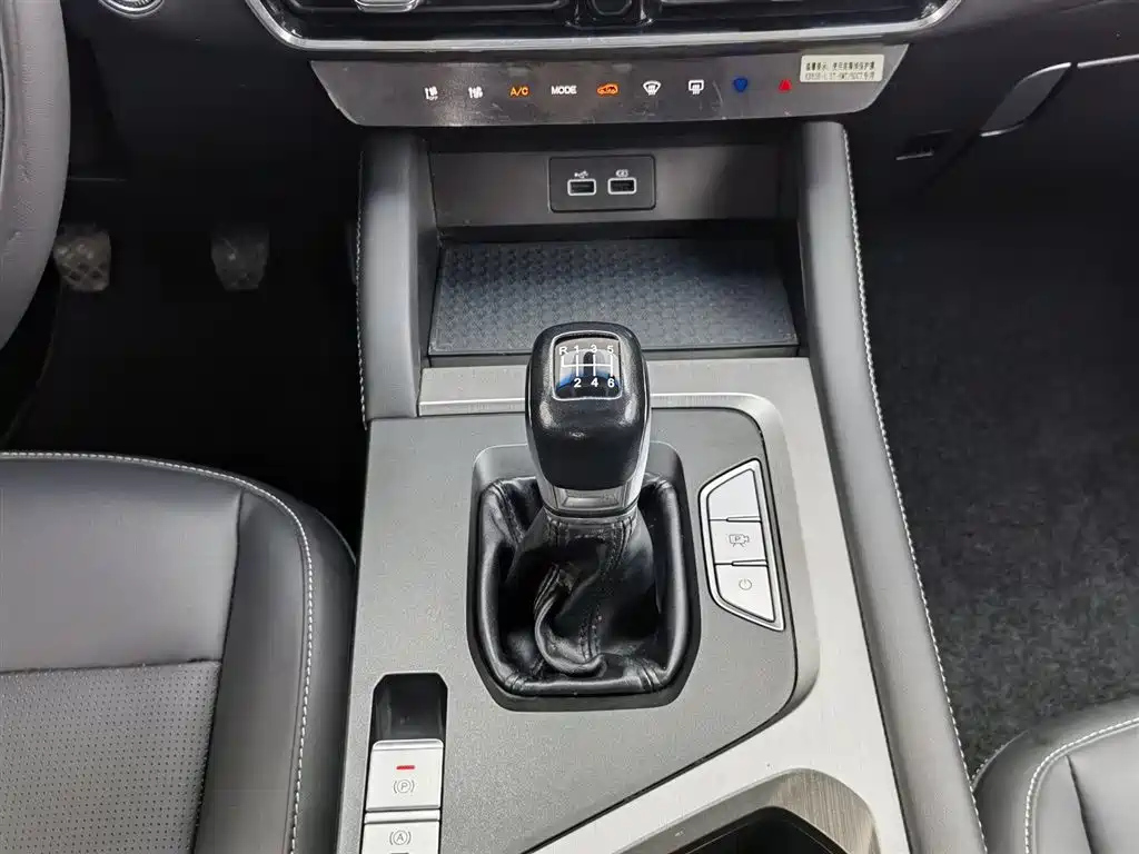 JETOUR X90 PLUS 2022