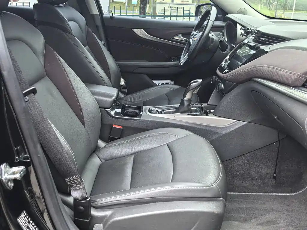 CHEVROLET MALIBU 2018