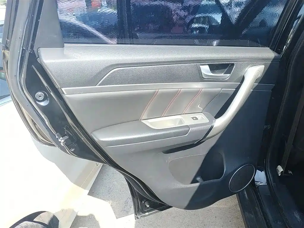 HAVAL M6 2019