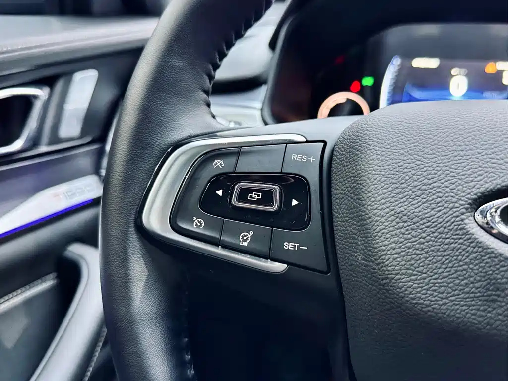 CHERY TIGGO 8 2021