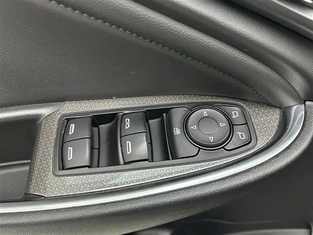 CHEVROLET MALIBU XL 2020