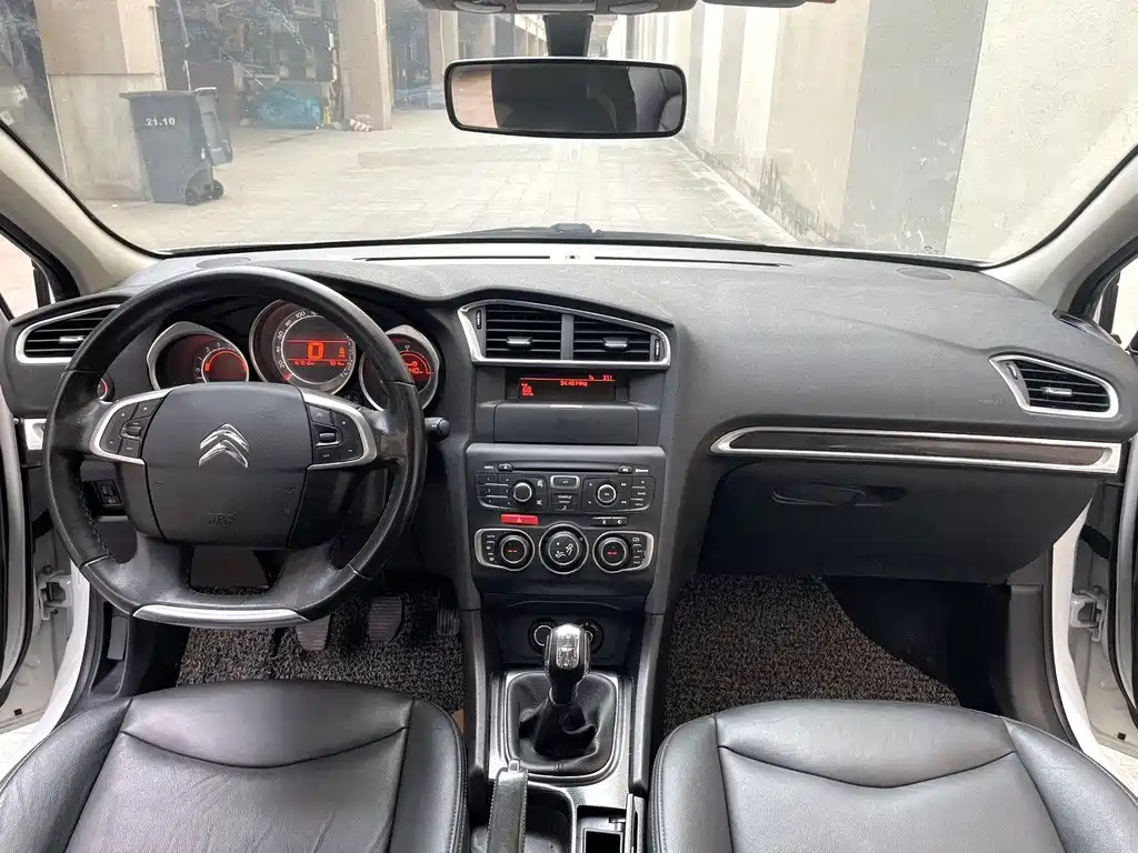CITROEN C4L 2013