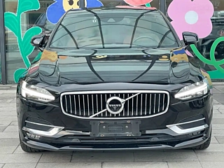 VOLVO S90 2017