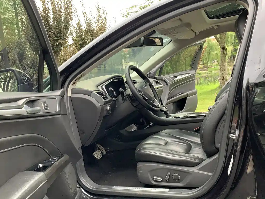 FORD MONDEO 2013
