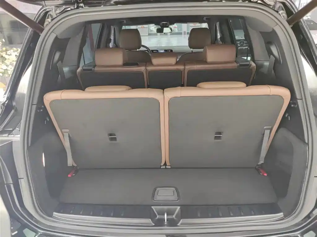 MERCEDES BENZ GLB 2021