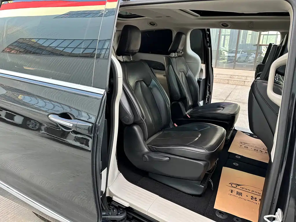 CHRYSLER BIG 捷龙 IMPORT 2018