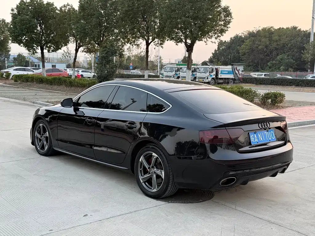 AUDI A5 2012