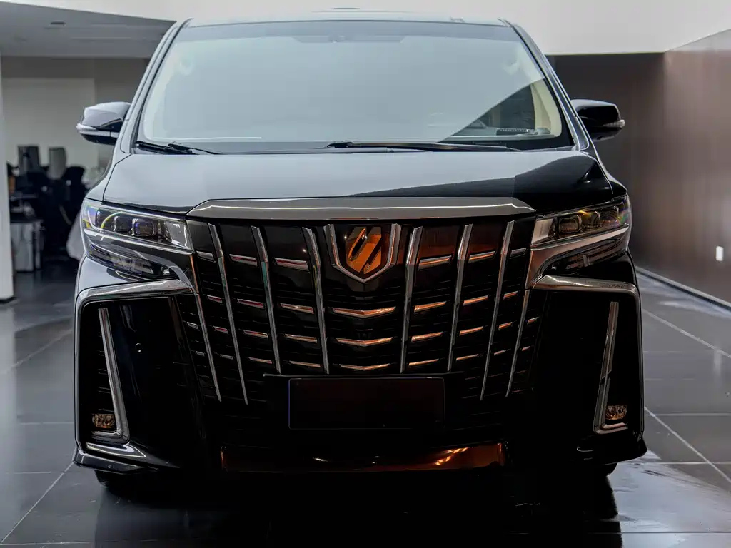 TOYOTA ALPHARD 2017