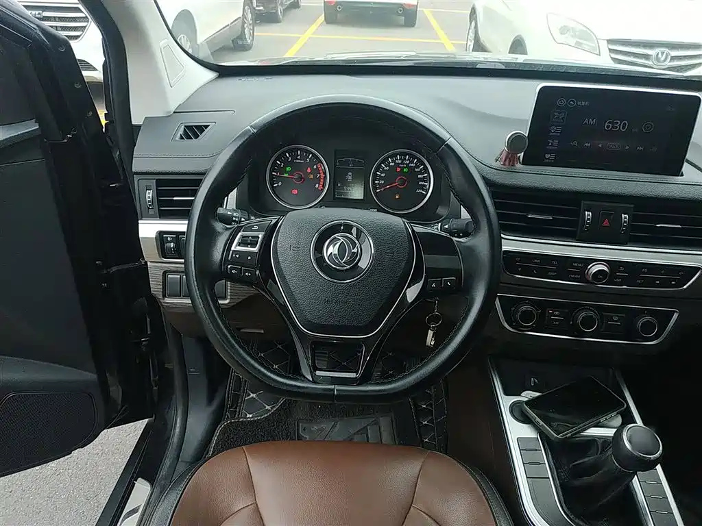 DONGFENG FORTHING SX6 2018