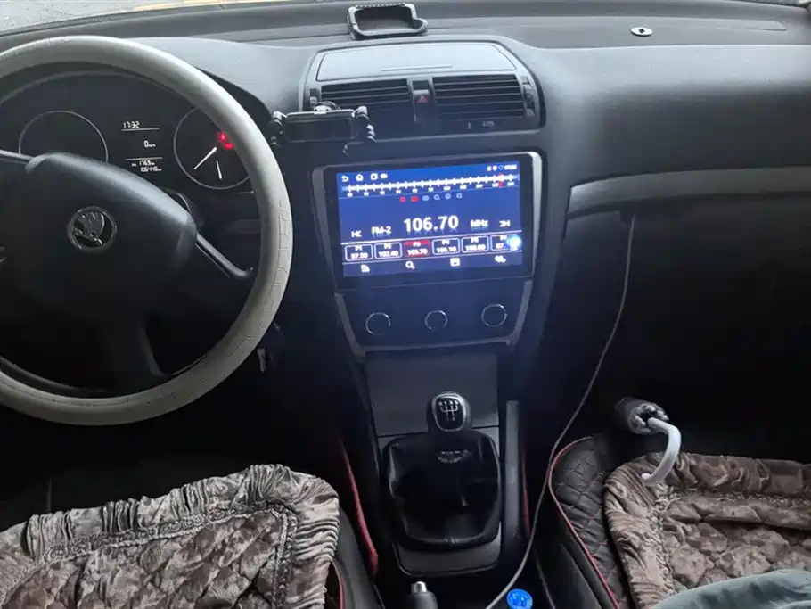 SKODA OCTAVIA 2014