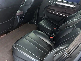 TRUMPCHI M6  2021 YEAR PRO 270T DCT DELUXE EDITION 2021