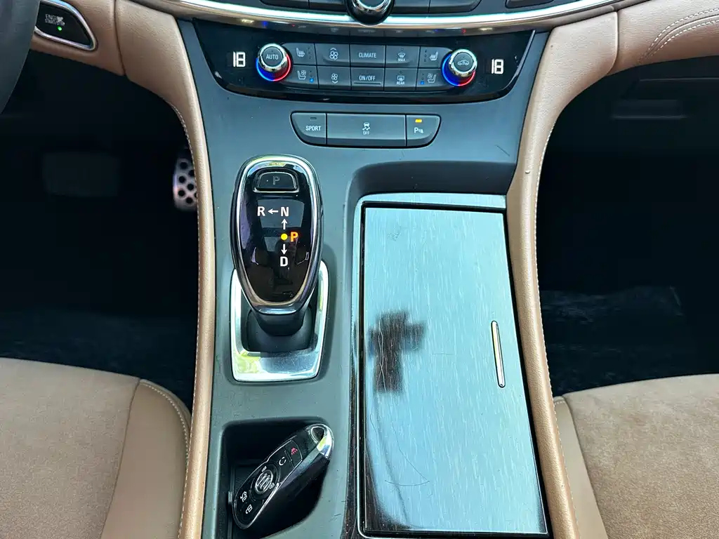 BUICK LACROSSE 2016