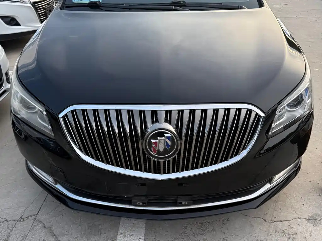 BUICK LACROSSE 2013