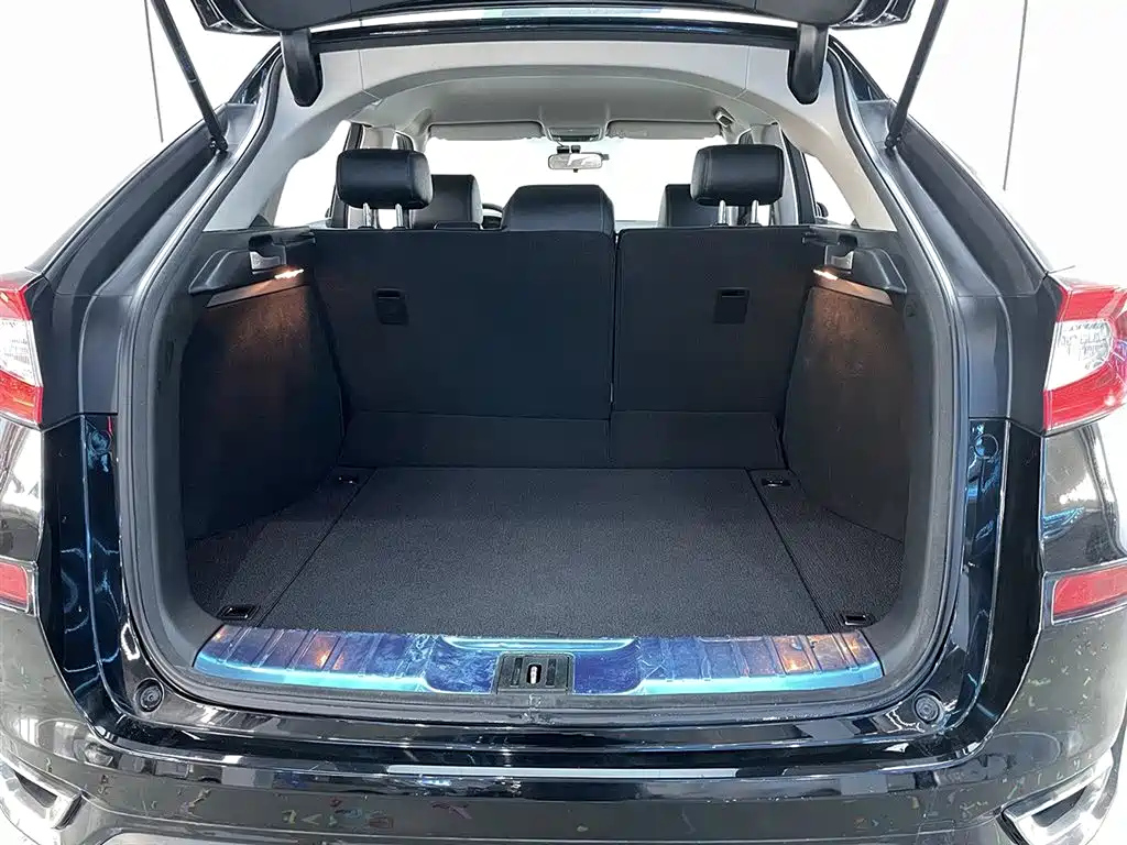 HONDA AVANCIER 2017