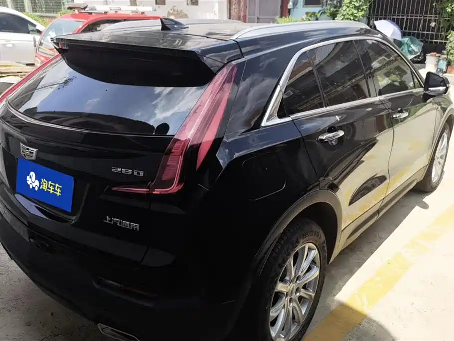 CADILLAC XT4 2020