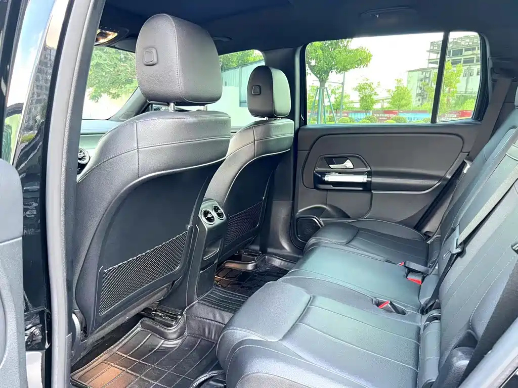 MERCEDES BENZ GLB 2020