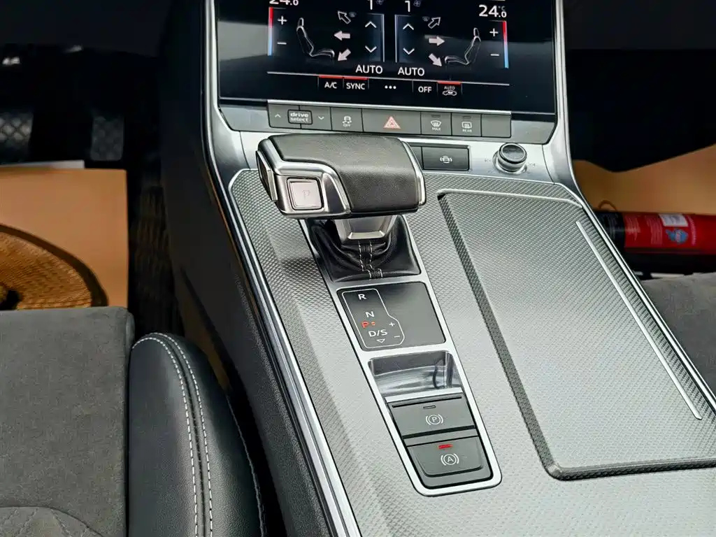 AUDI A6L 2022