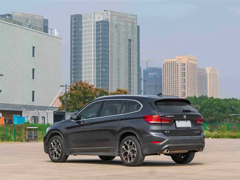 BMW X1 2021