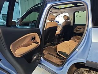 NIO ES8  2018 YEAR 355KM  EDITION  SEATS EDITION 2018