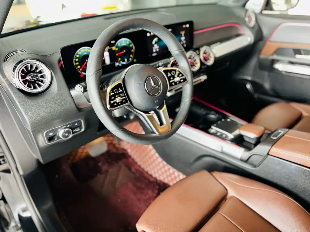 MERCEDES BENZ GLB 2022