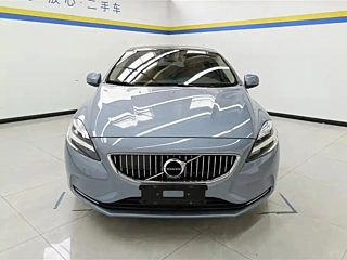 VOLVO V40  2019
