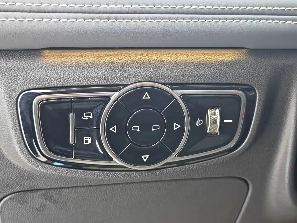 JETOUR SHANHAI L9 2025