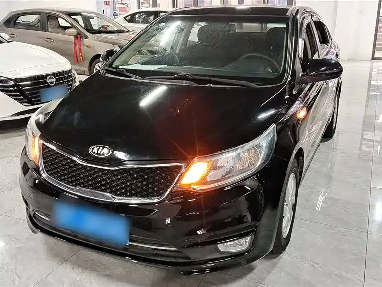 KIA K2 2015