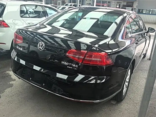 VOLKSWAGEN MAGOTAN 2020