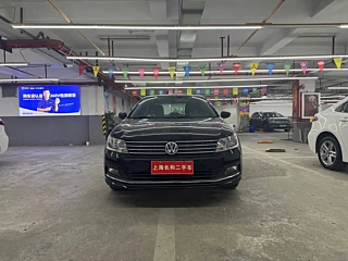 VOLKSWAGEN LAVIDA 2015