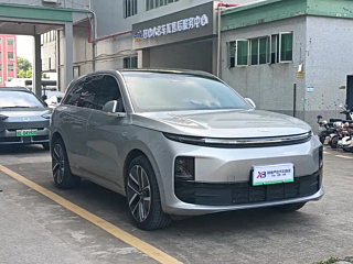 LI AUTO L6  2024 YEAR PRO 2024