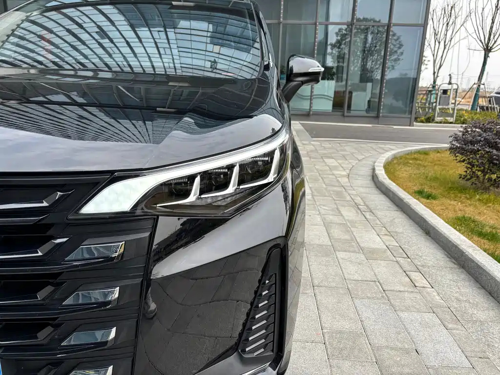 TRUMPCHI M6 2021