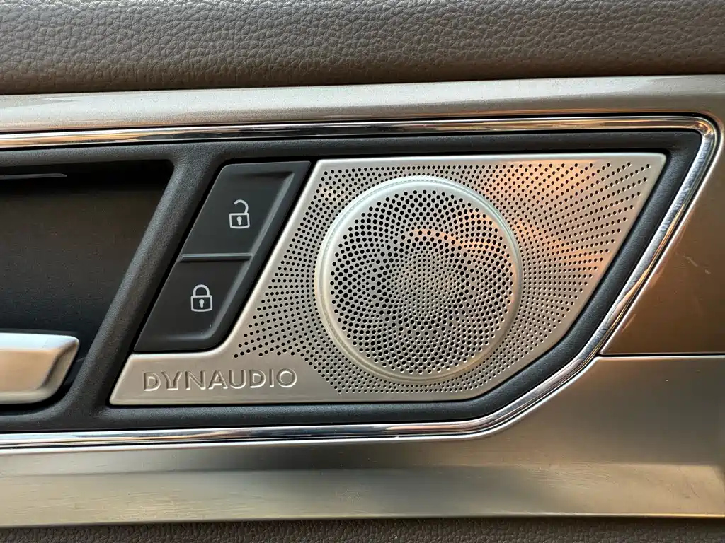 VOLKSWAGEN VILORAN 2020