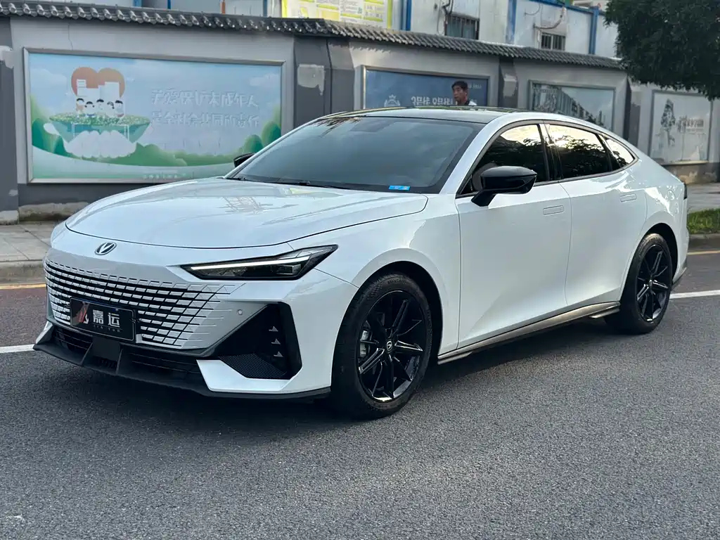CHANGAN UNI-V 2022