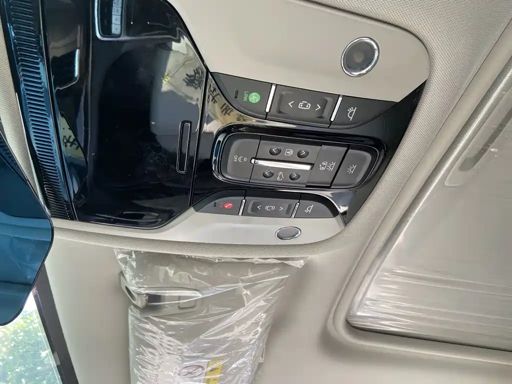 TRUMPCHI M8 2022