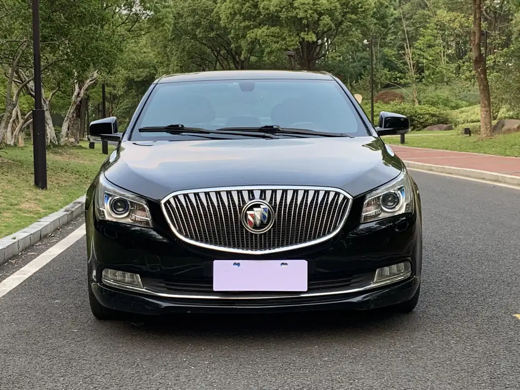 BUICK LACROSSE 2013