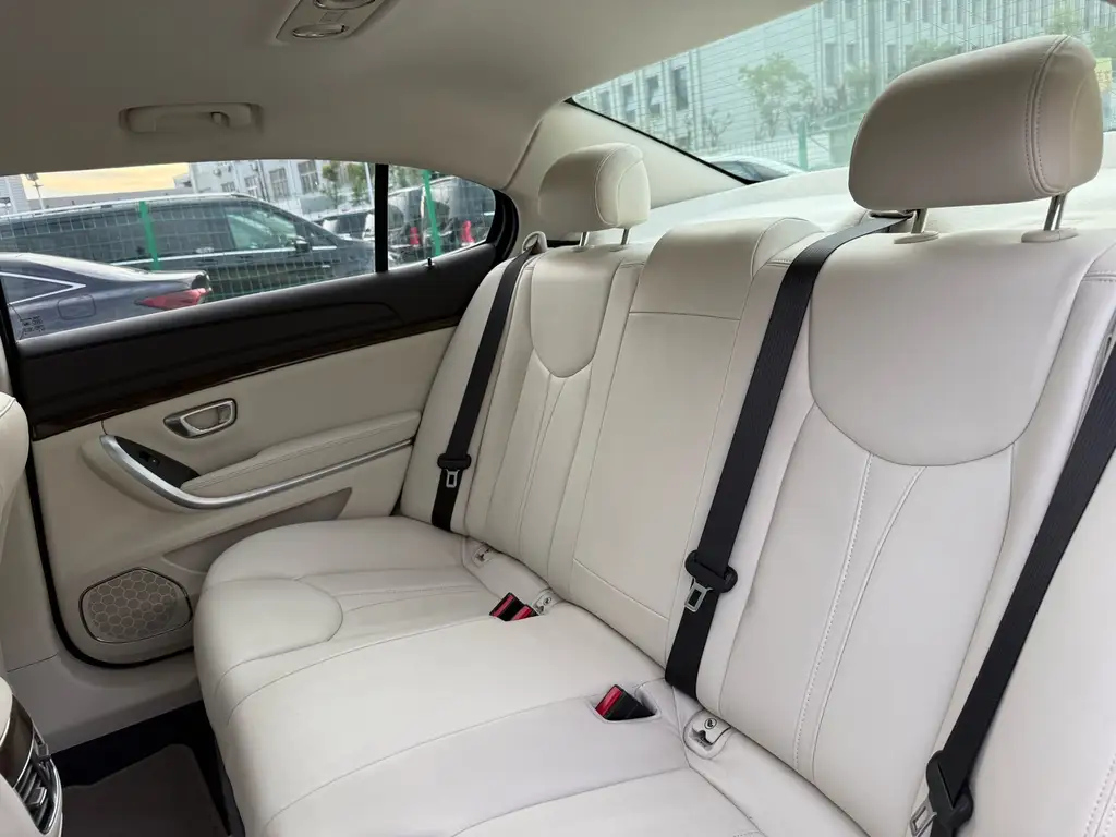 ROEWE E950 2017