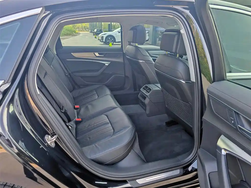 AUDI A6L 2022
