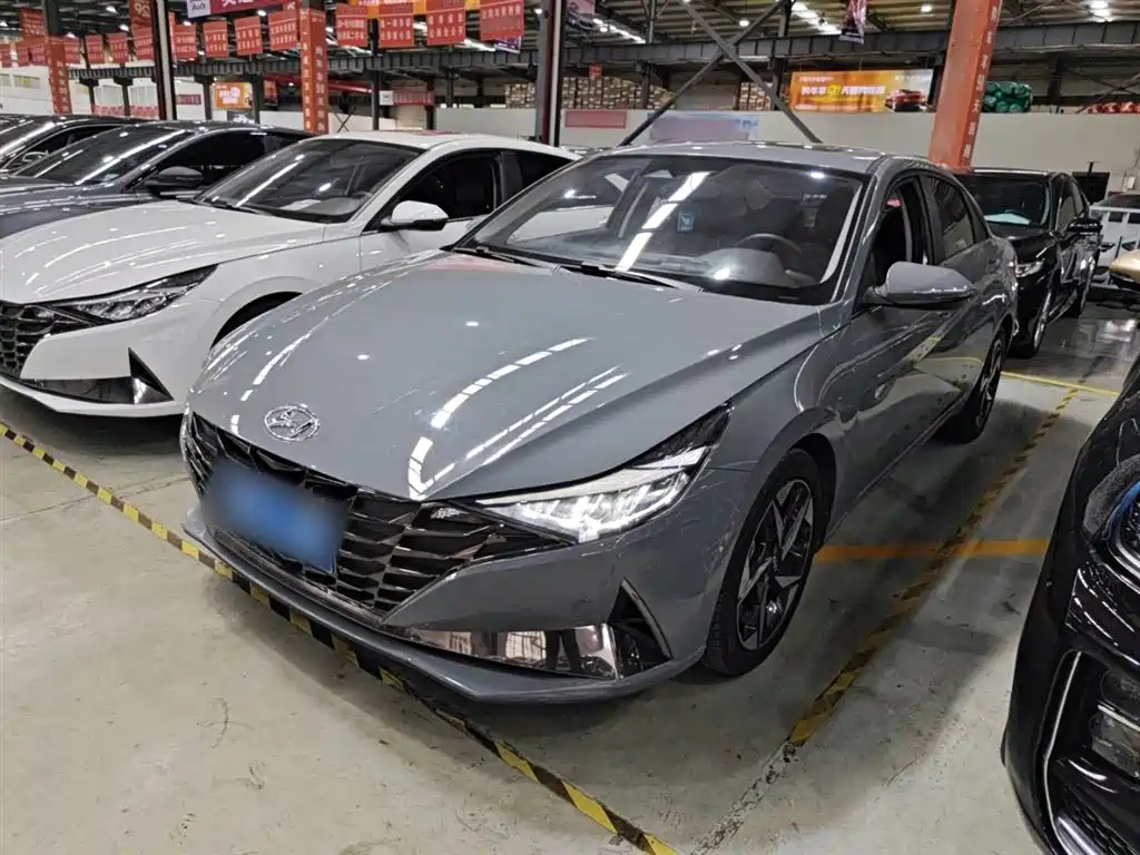 HYUNDAI ELANTRA 2022