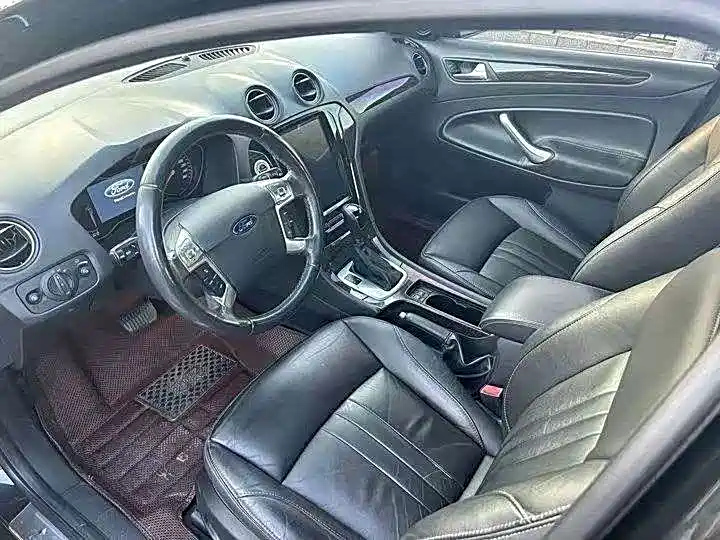 FORD MONDEO - WINNER 2011