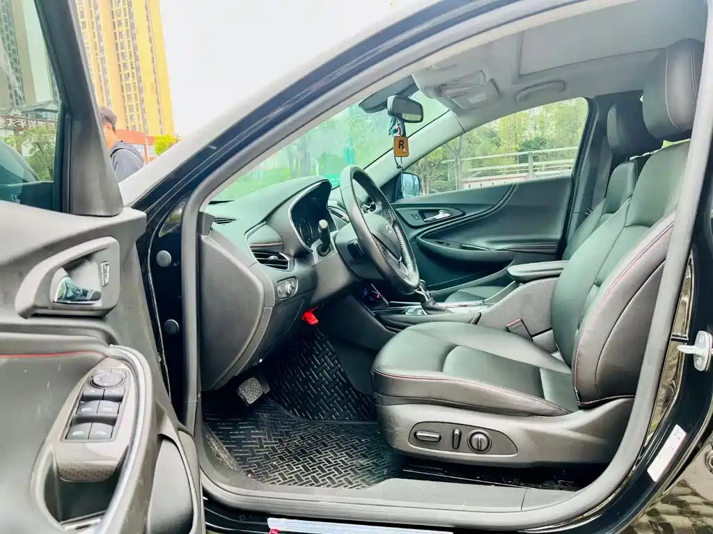 CHEVROLET MALIBU XL 2021