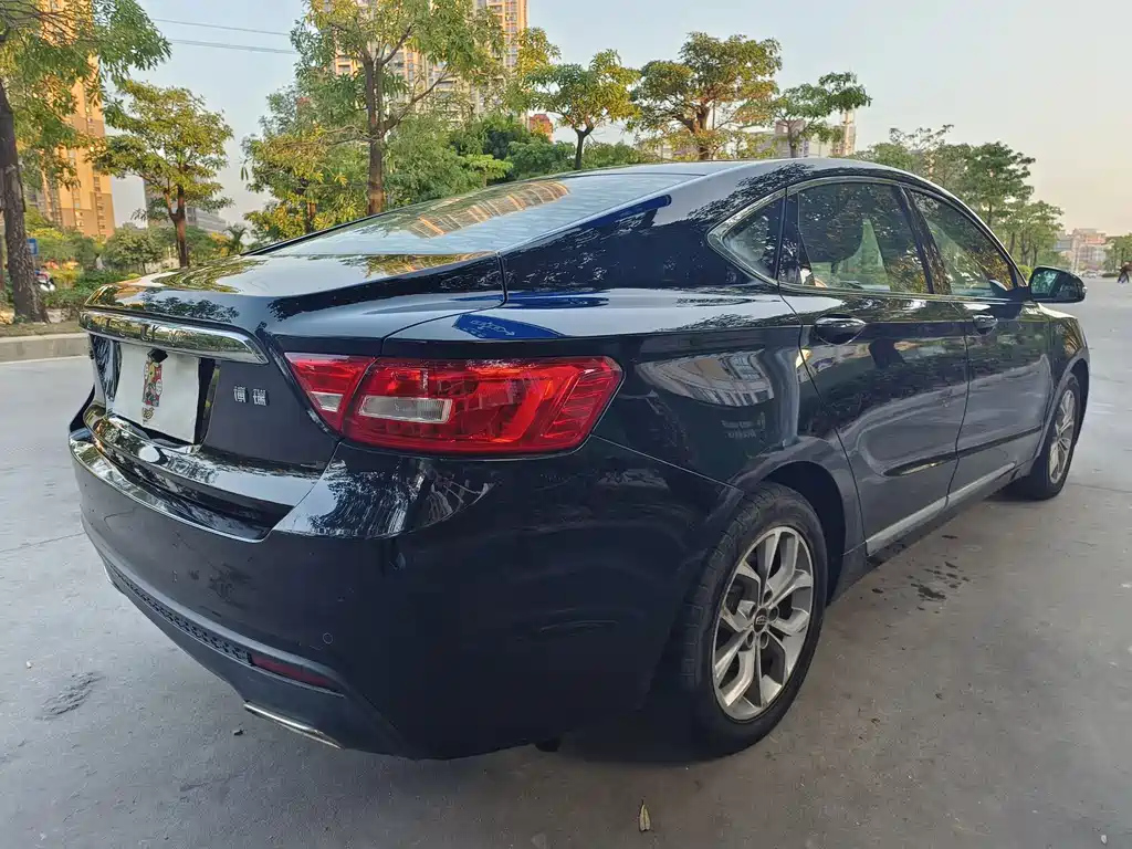 GEELY AUTO BORUI 2017